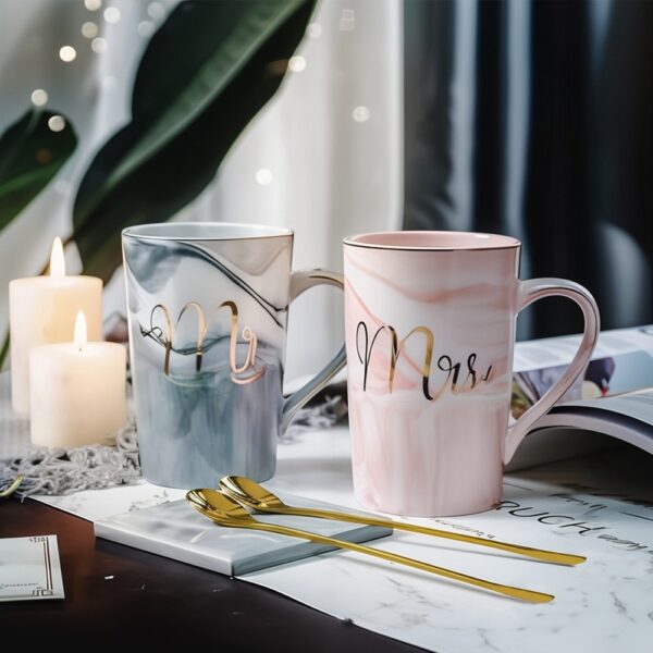 Couple Mug Set with Lid and Spoon